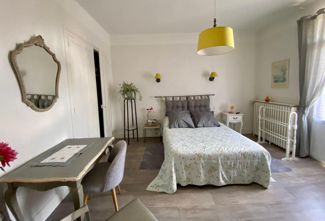Grand F3 2 Ch Calme Confort Parking Rive Gauche Creps Hippodrome Golf Apartment Bellerive-sur-Allier