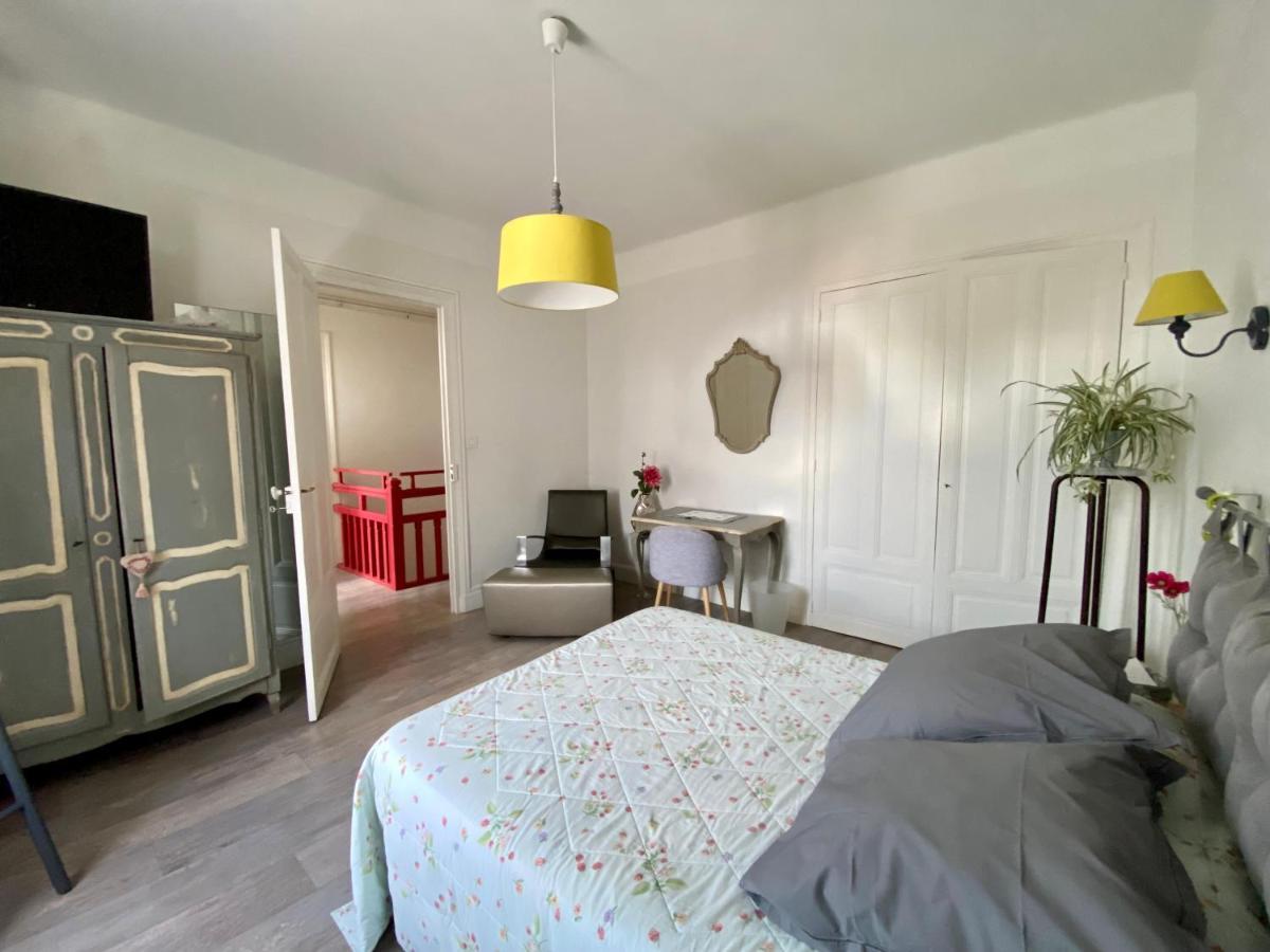 Grand F3 2 Ch Calme Confort Parking Rive Gauche Creps Hippodrome Golf Bellerive-sur-Allier